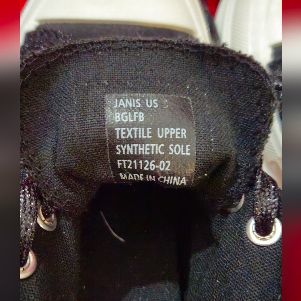 True Religion Janis Black w/Sparkles Canvas Sneakers - Size 10 - Picture 6 of 7